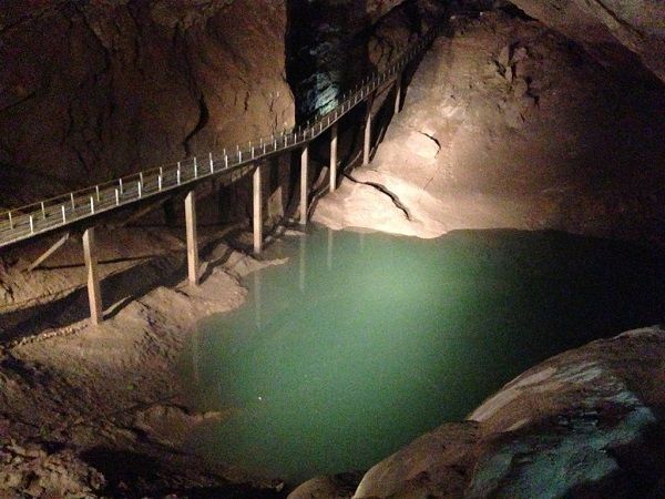 экскурсия новоафонская пещера